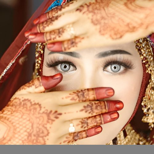 female photographer